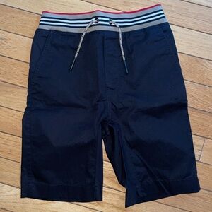BURBERRY SHORTS SZ 8